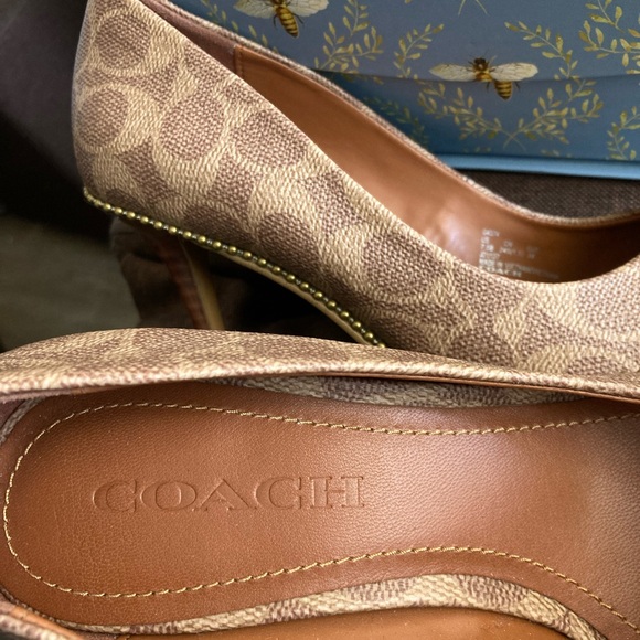 Coach leather high heels 7.5 - Picture 9 of 15